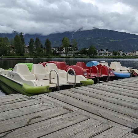 Modern Renoviert Mit Hallenbad + Fitness Appartamento