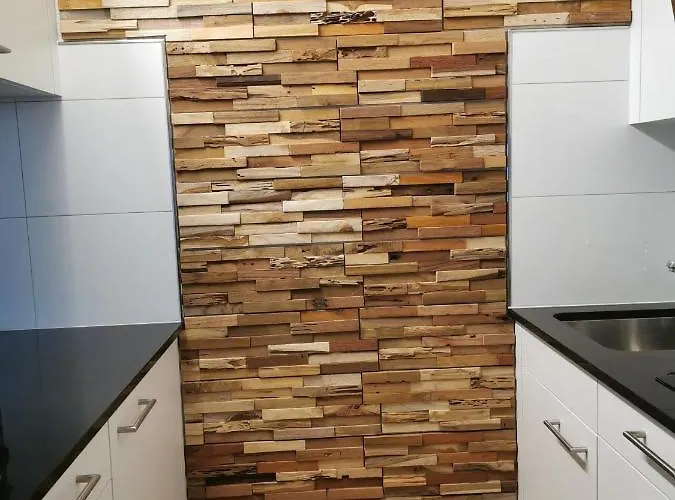 Modern Renoviert Mit Hallenbad + Fitness *